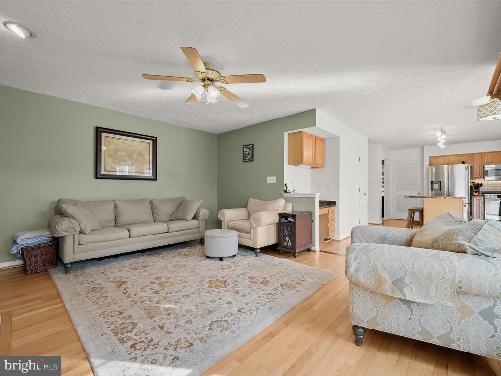 2333 GOLDEN CHAPEL ROAD