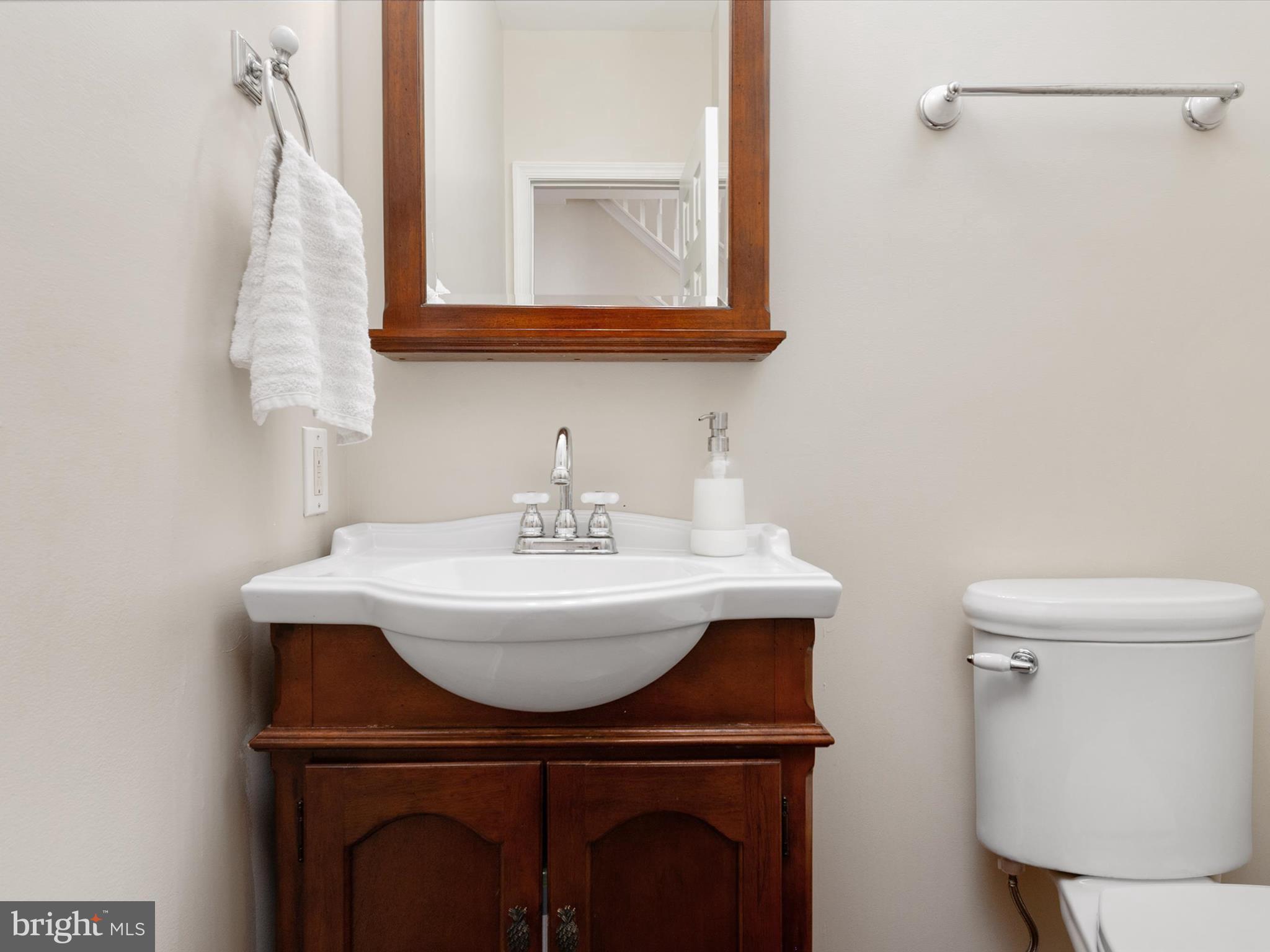 2322 GOLDEN CHAPEL ROAD