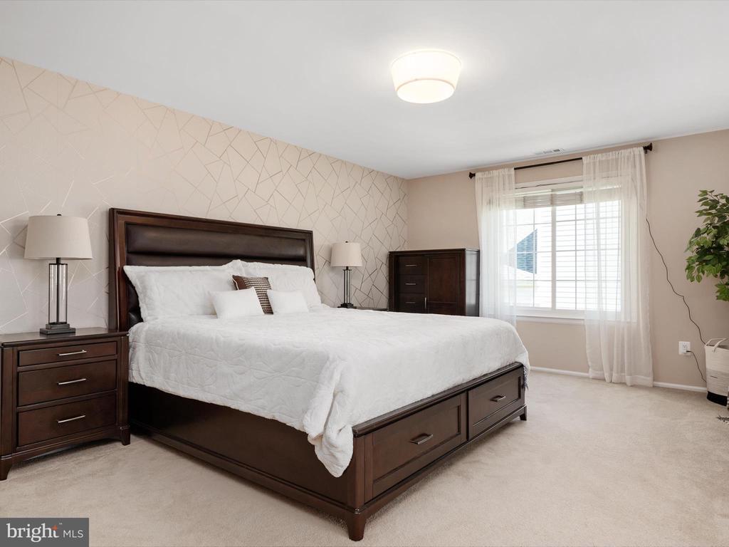 2322 GOLDEN CHAPEL ROAD