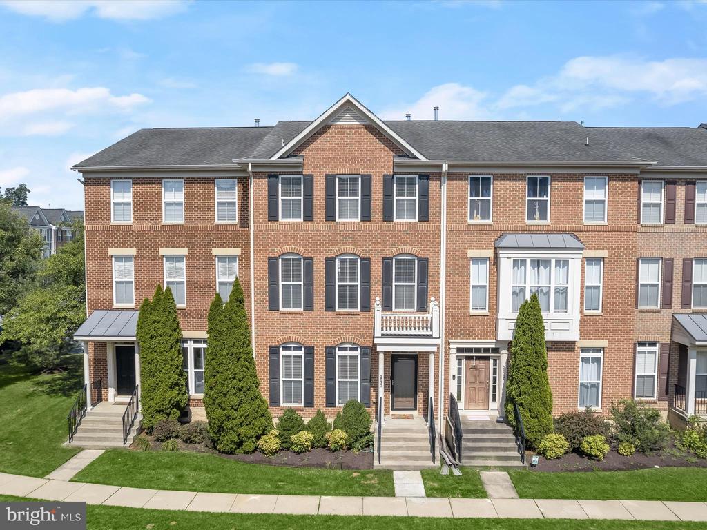 2637 RAPTOR DRIVE