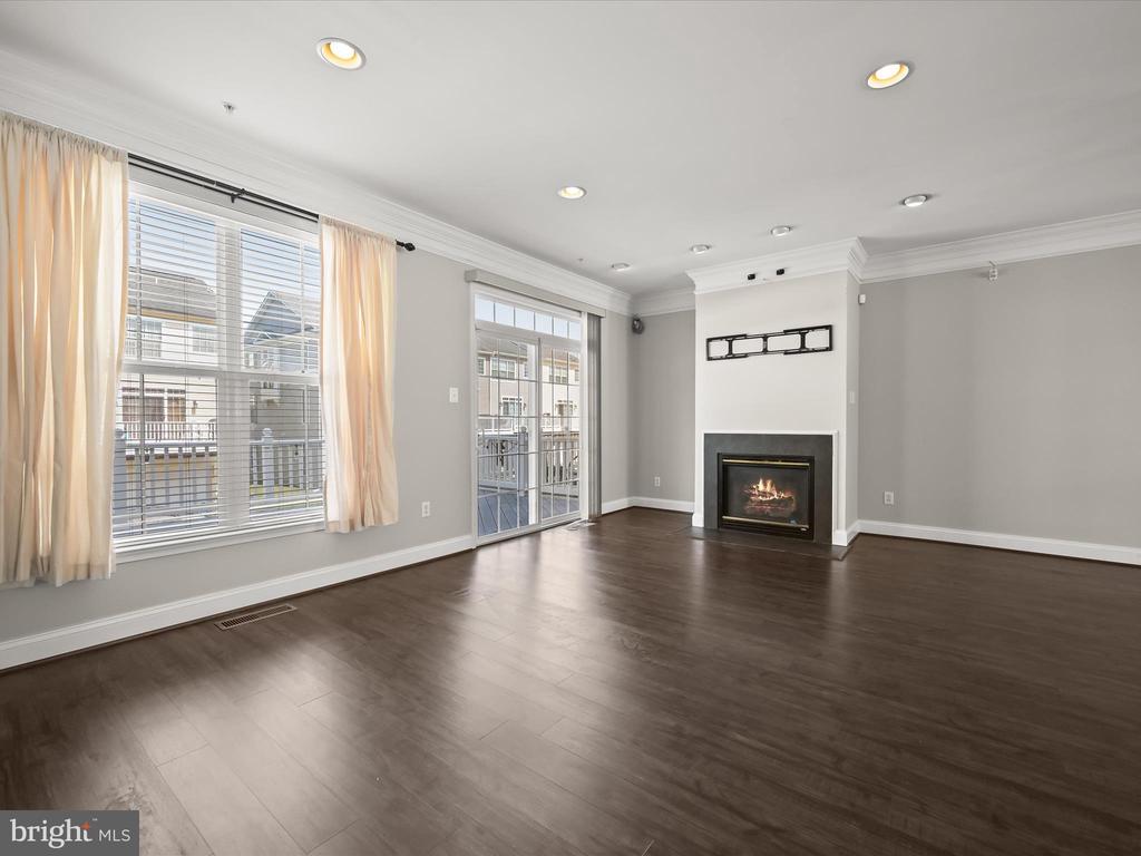 2637 RAPTOR DRIVE