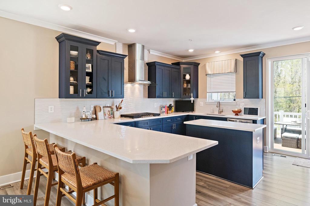 118 TREBLIS WAY