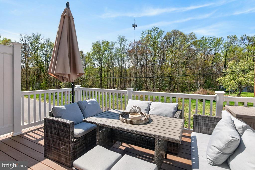 118 TREBLIS WAY