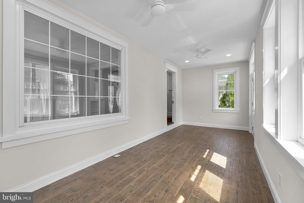 107 MONTICELLO AVENUE