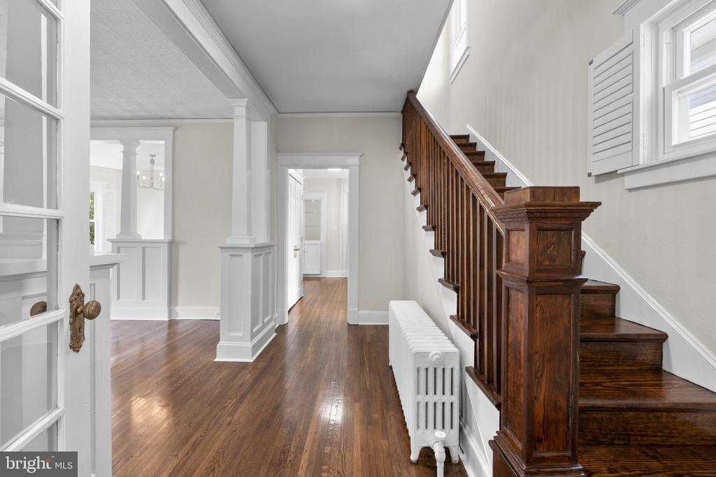 107 MONTICELLO AVENUE