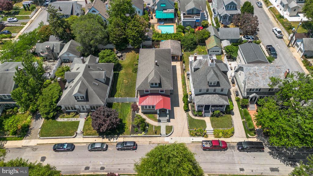 107 MONTICELLO AVENUE