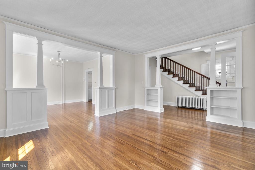 107 MONTICELLO AVENUE