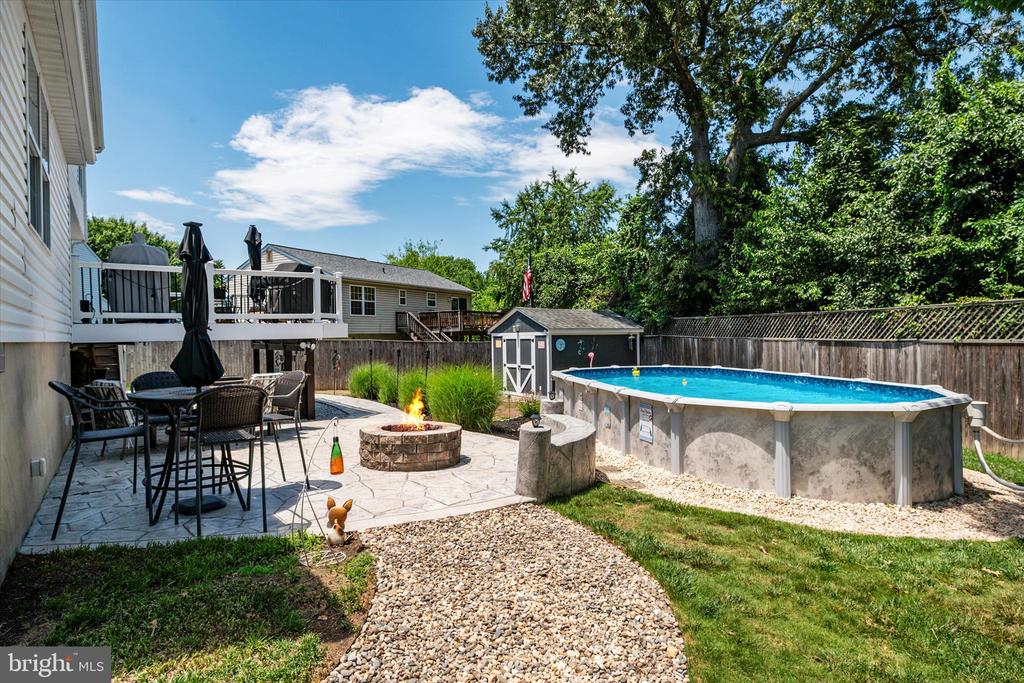 7786 GABRIEL GARTH COURT