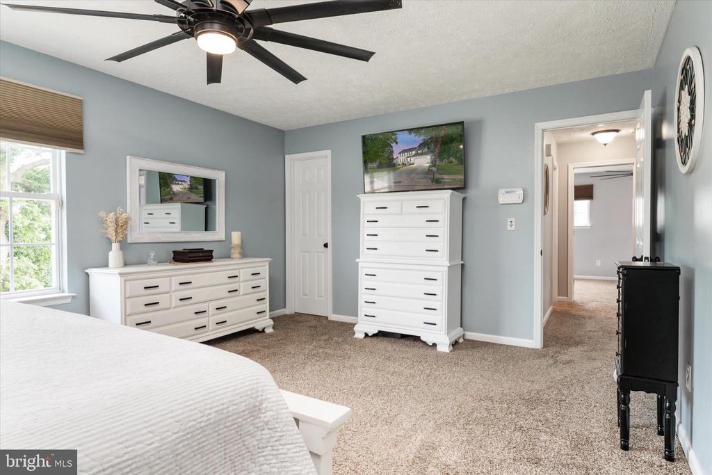7786 GABRIEL GARTH COURT