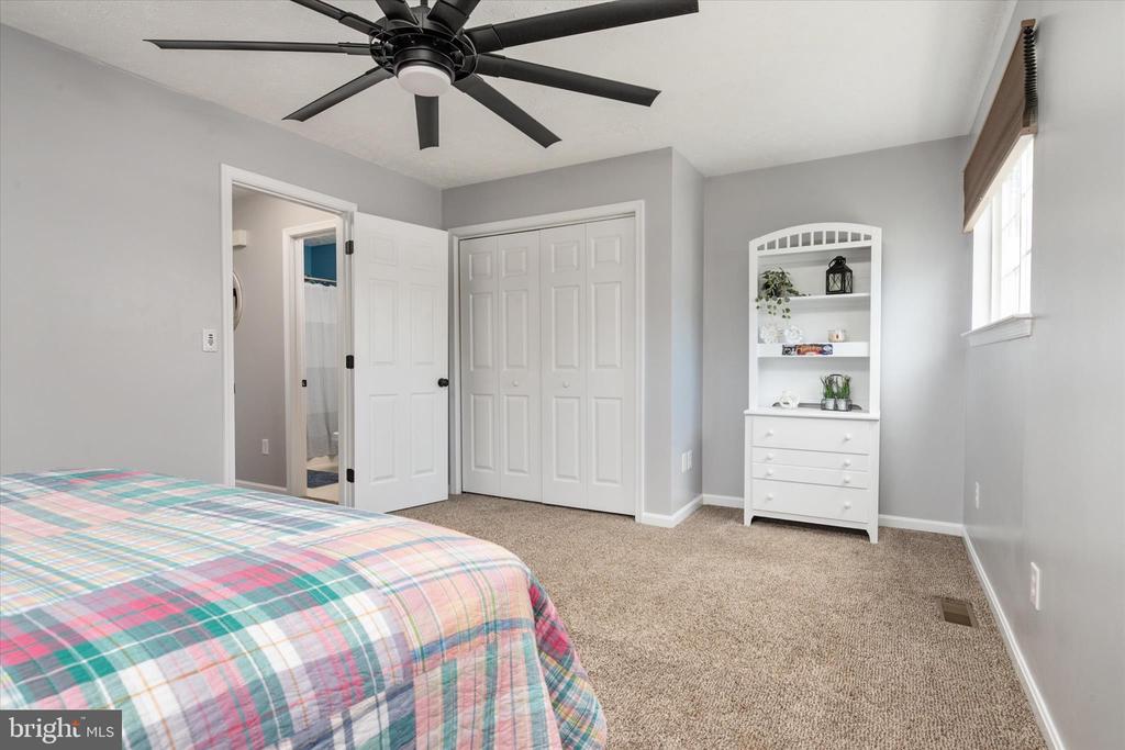7786 GABRIEL GARTH COURT