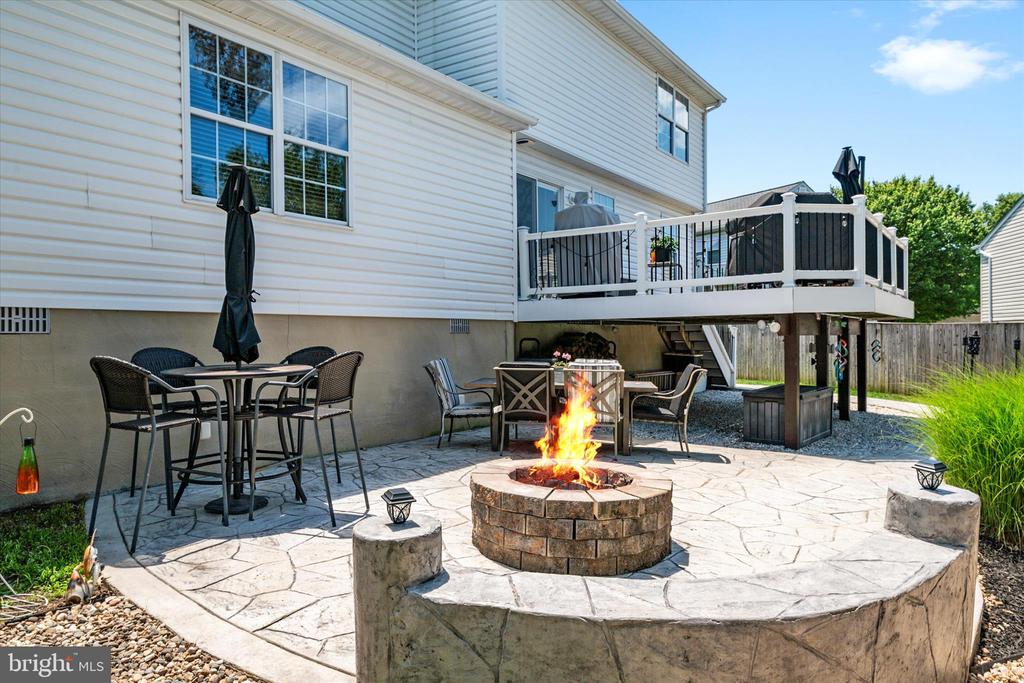 7786 GABRIEL GARTH COURT
