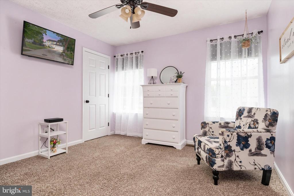 7786 GABRIEL GARTH COURT