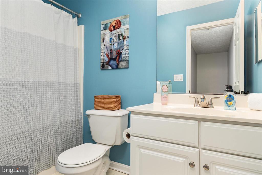 7786 GABRIEL GARTH COURT