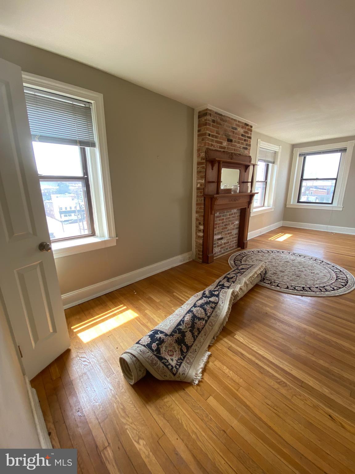 1018 N CHARLES STREET R-8