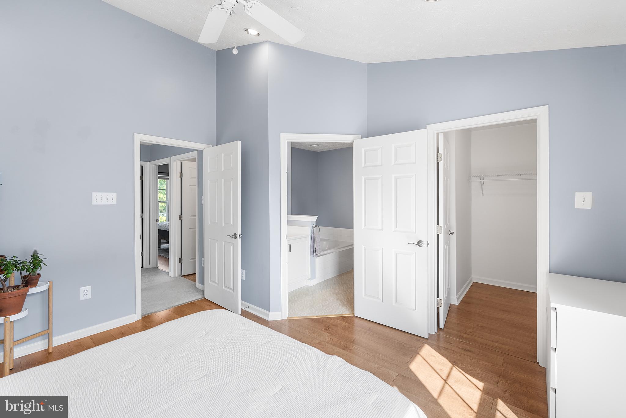 5101 SPRING WILLOW COURT