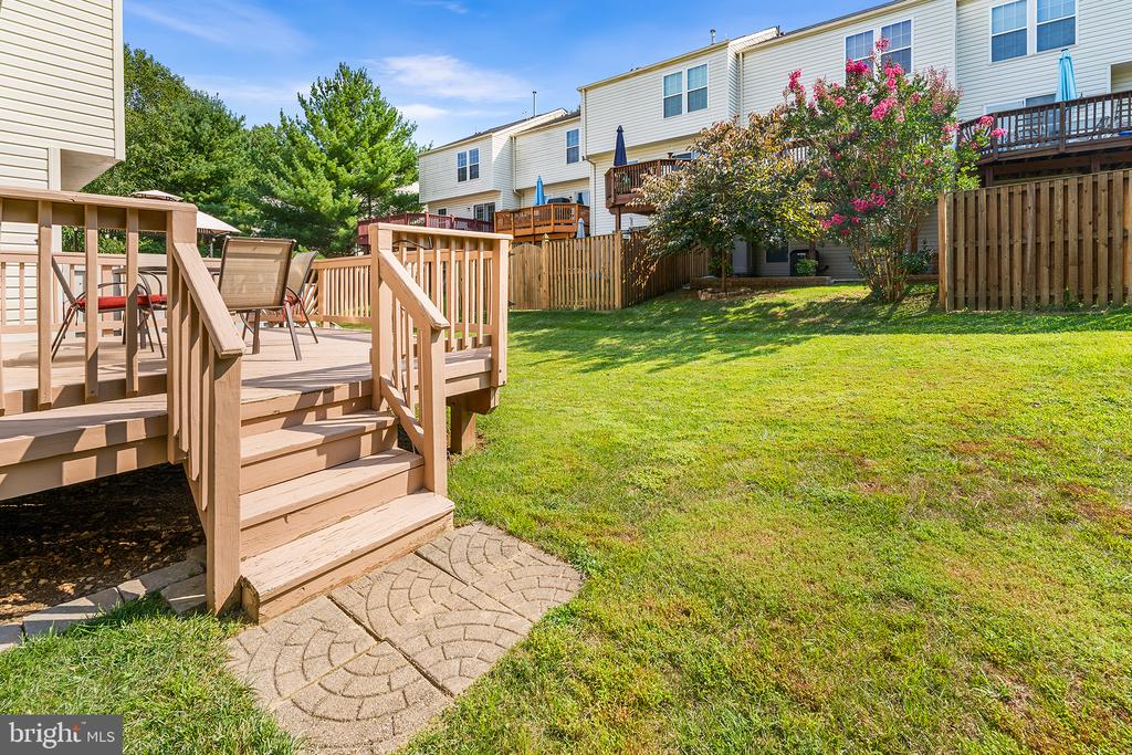 5101 SPRING WILLOW COURT