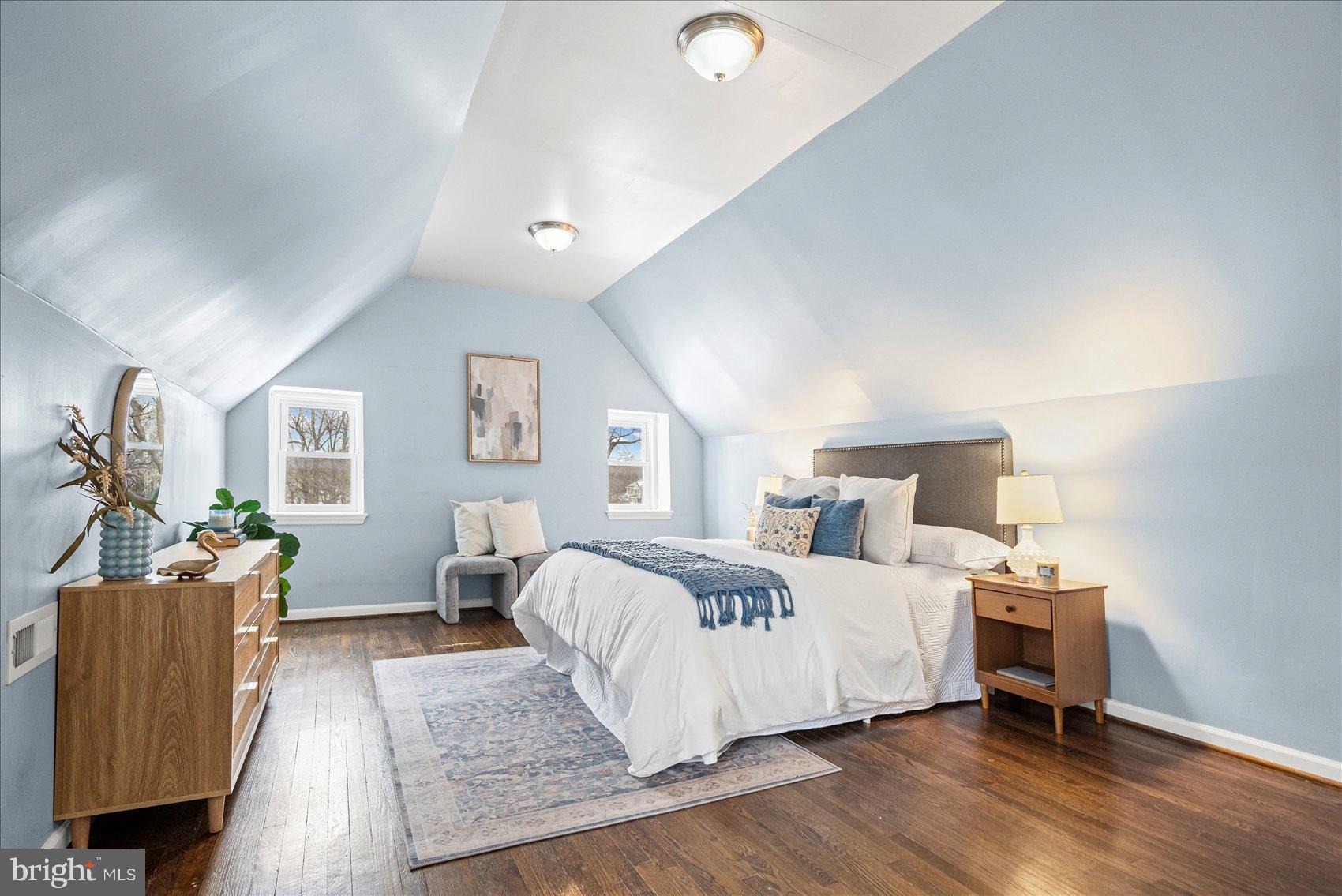 7708 MIDDLESEX PLACE