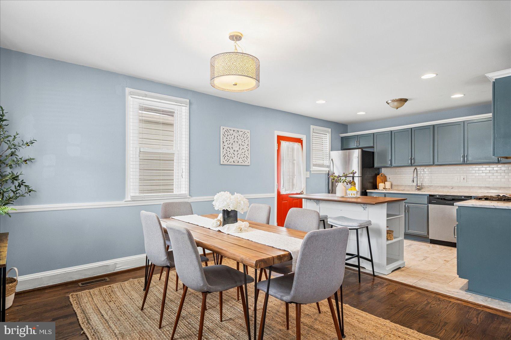 7708 MIDDLESEX PLACE