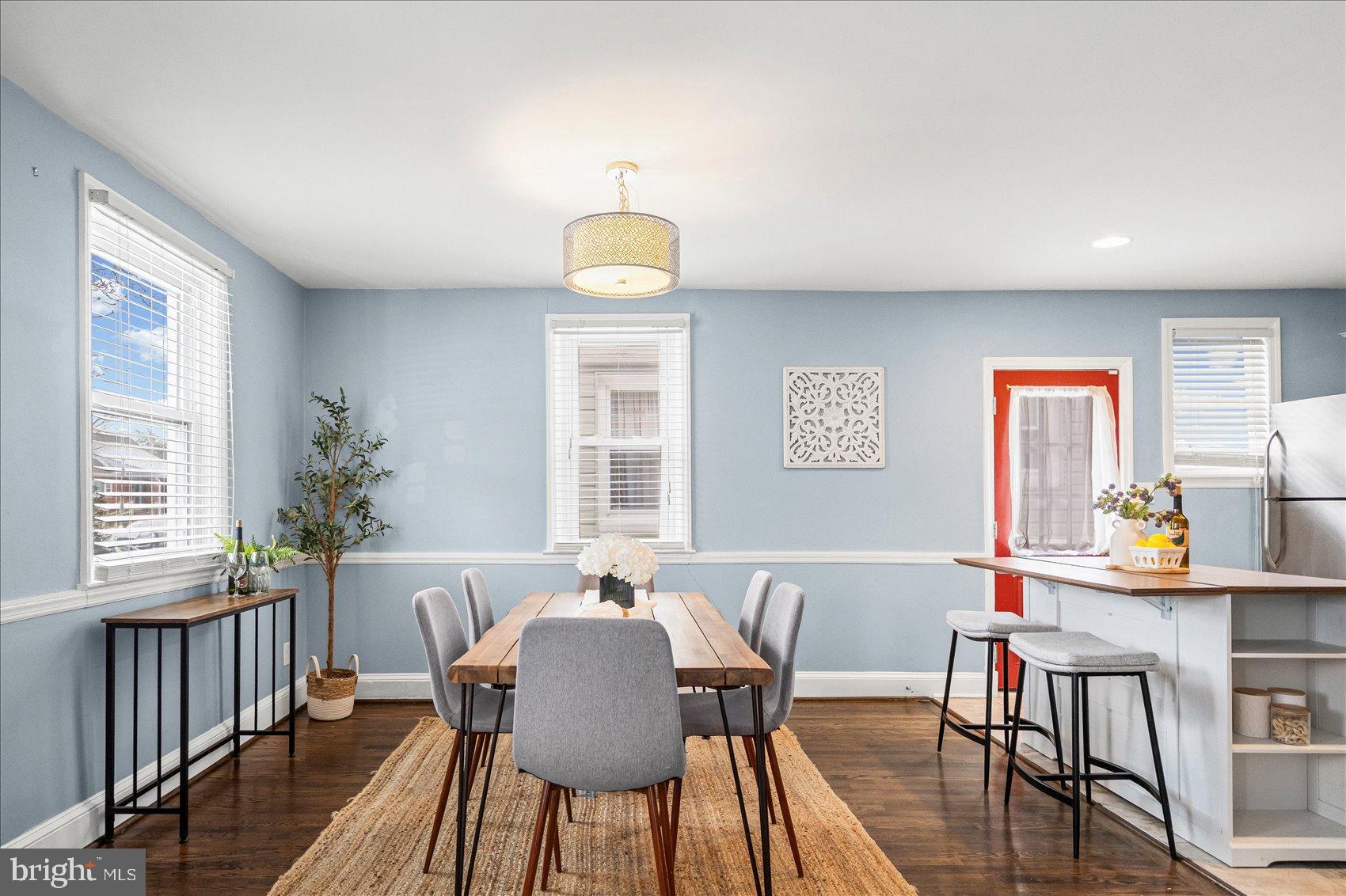 7708 MIDDLESEX PLACE