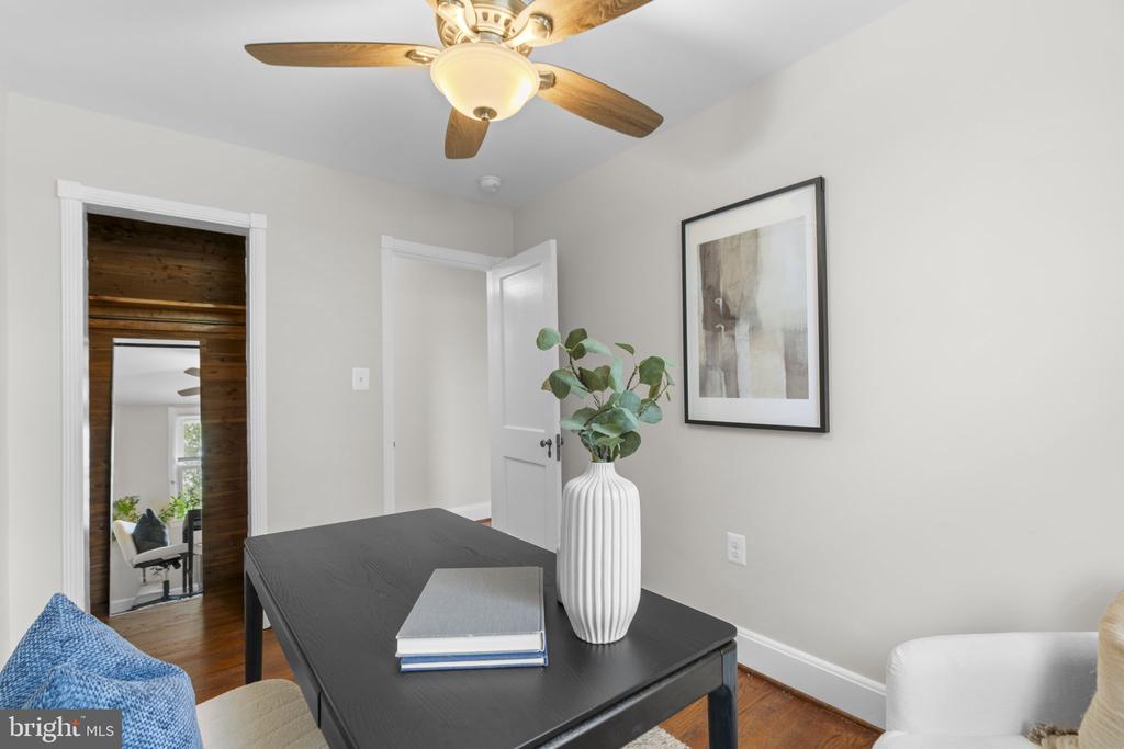 30 S PROSPECT AVENUE S