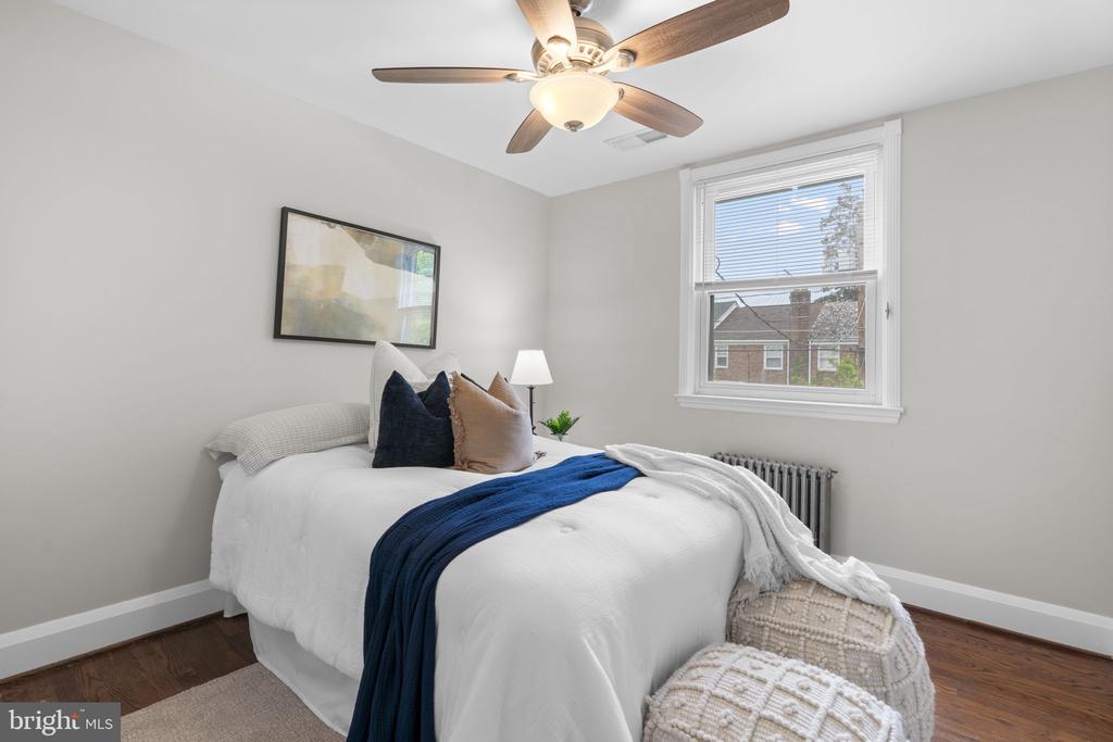 30 S PROSPECT AVENUE S