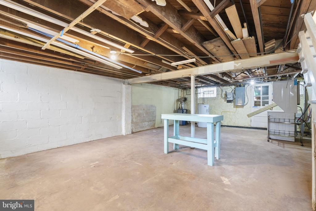 30 S PROSPECT AVENUE S