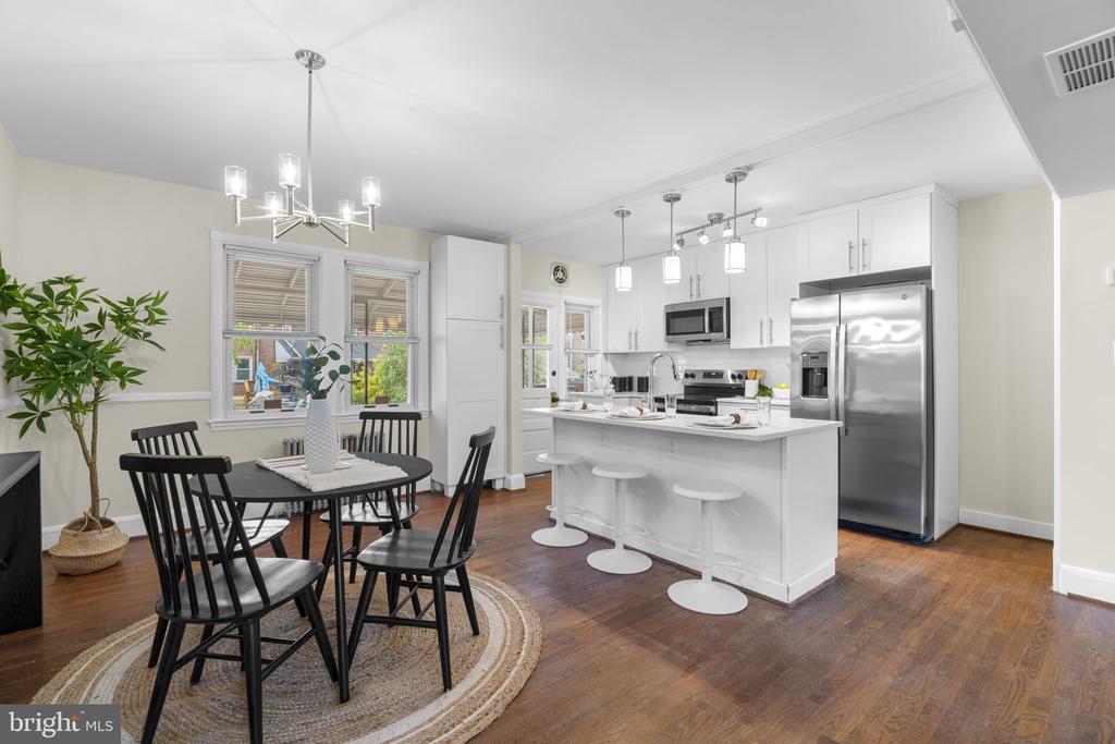 30 S PROSPECT AVENUE S