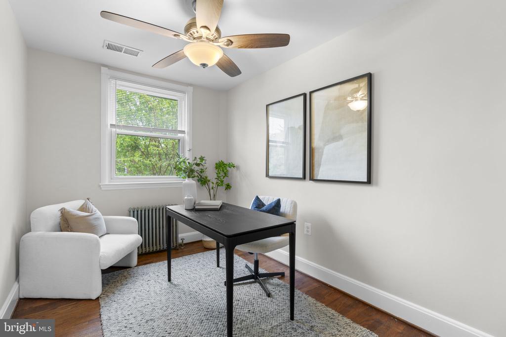 30 S PROSPECT AVENUE S