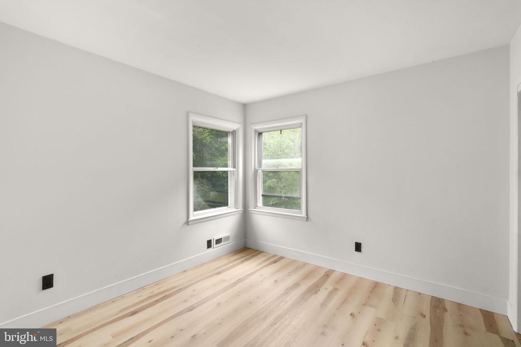 577 BROOK ROAD