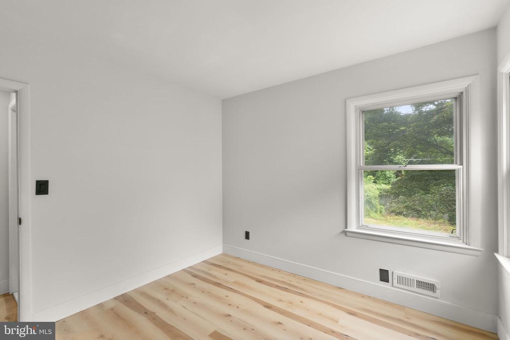 577 BROOK ROAD