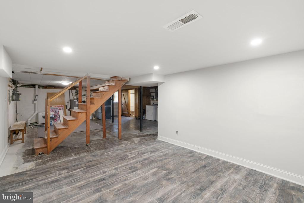 577 BROOK ROAD