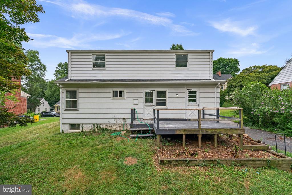 577 BROOK ROAD