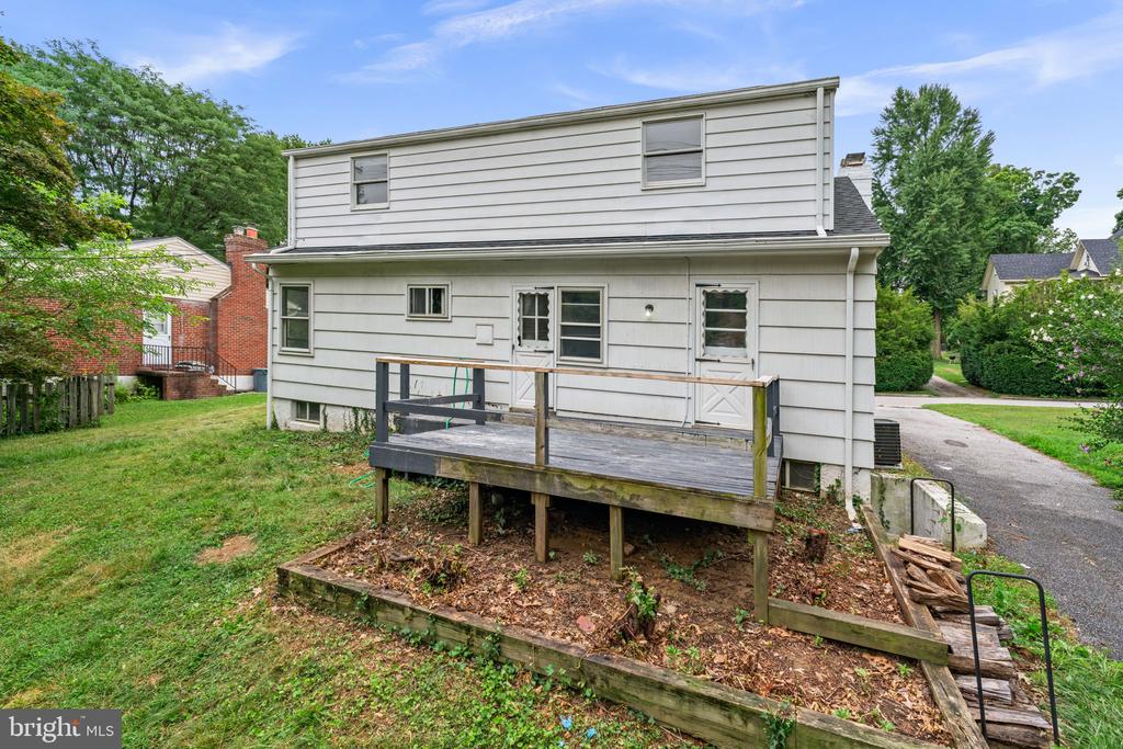 577 BROOK ROAD