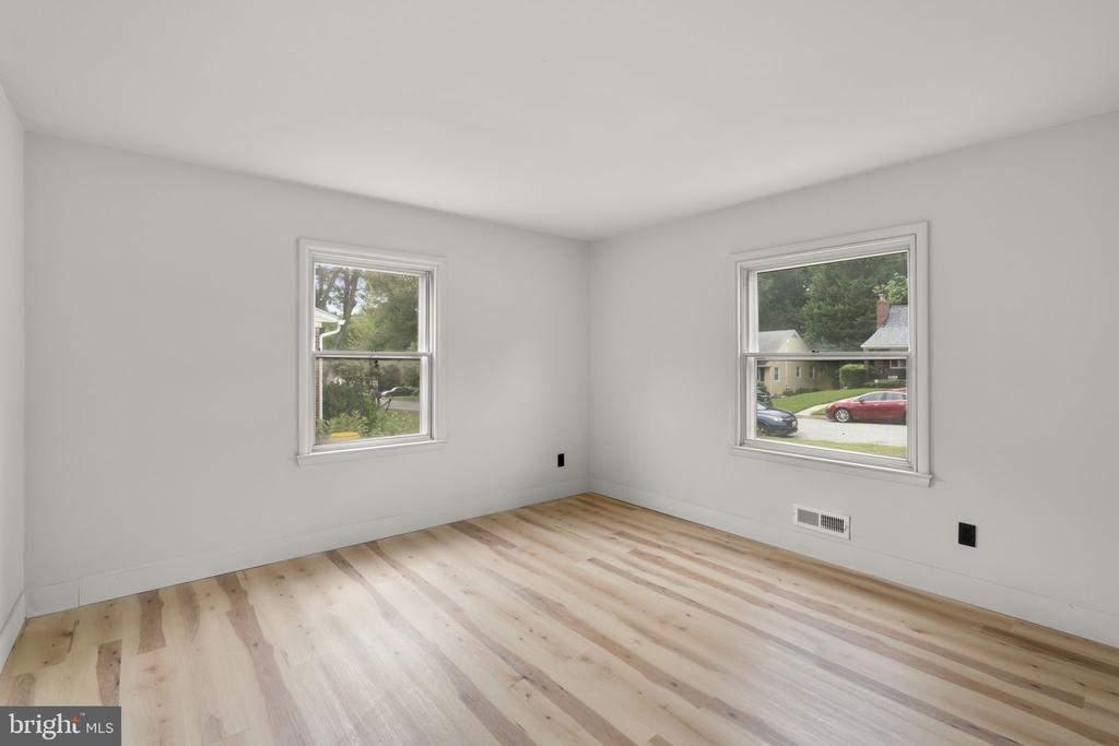 577 BROOK ROAD