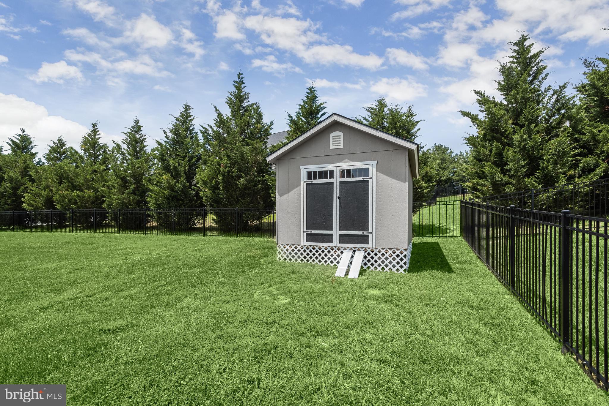 6691 CHATEAU BAY COURT