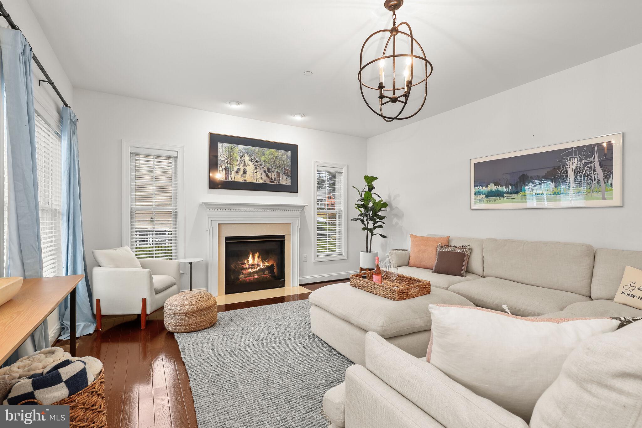 6691 CHATEAU BAY COURT