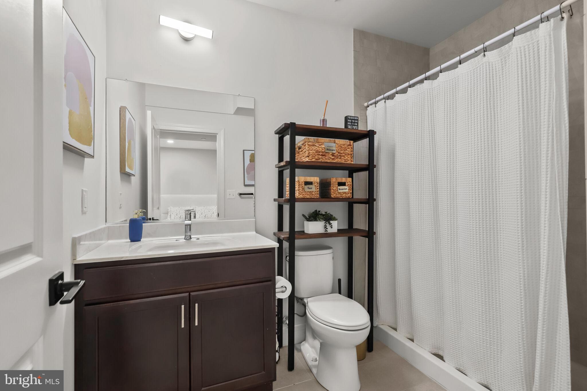 6691 CHATEAU BAY COURT