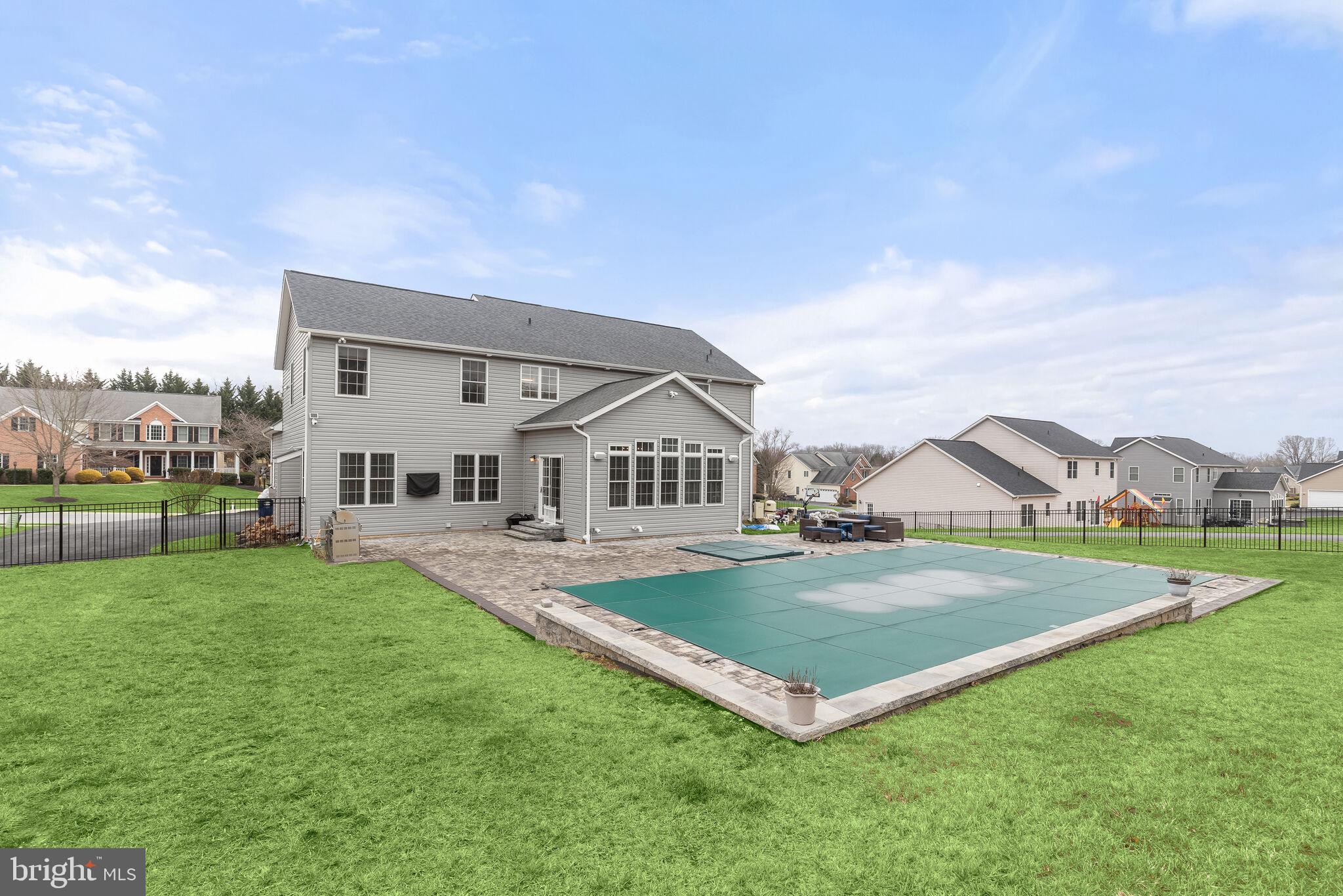 6691 CHATEAU BAY COURT