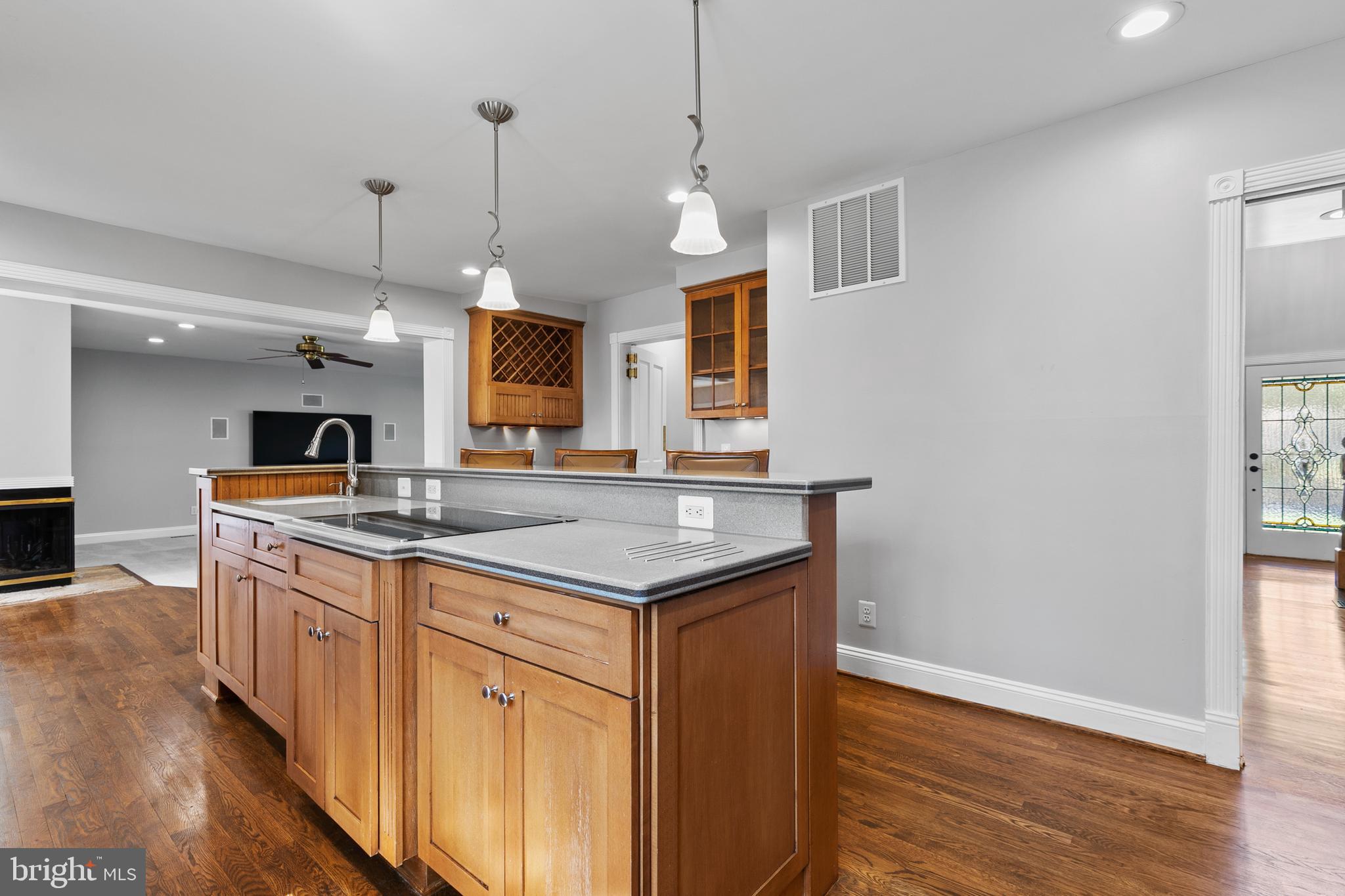 1270 HAY MEADOW LANE