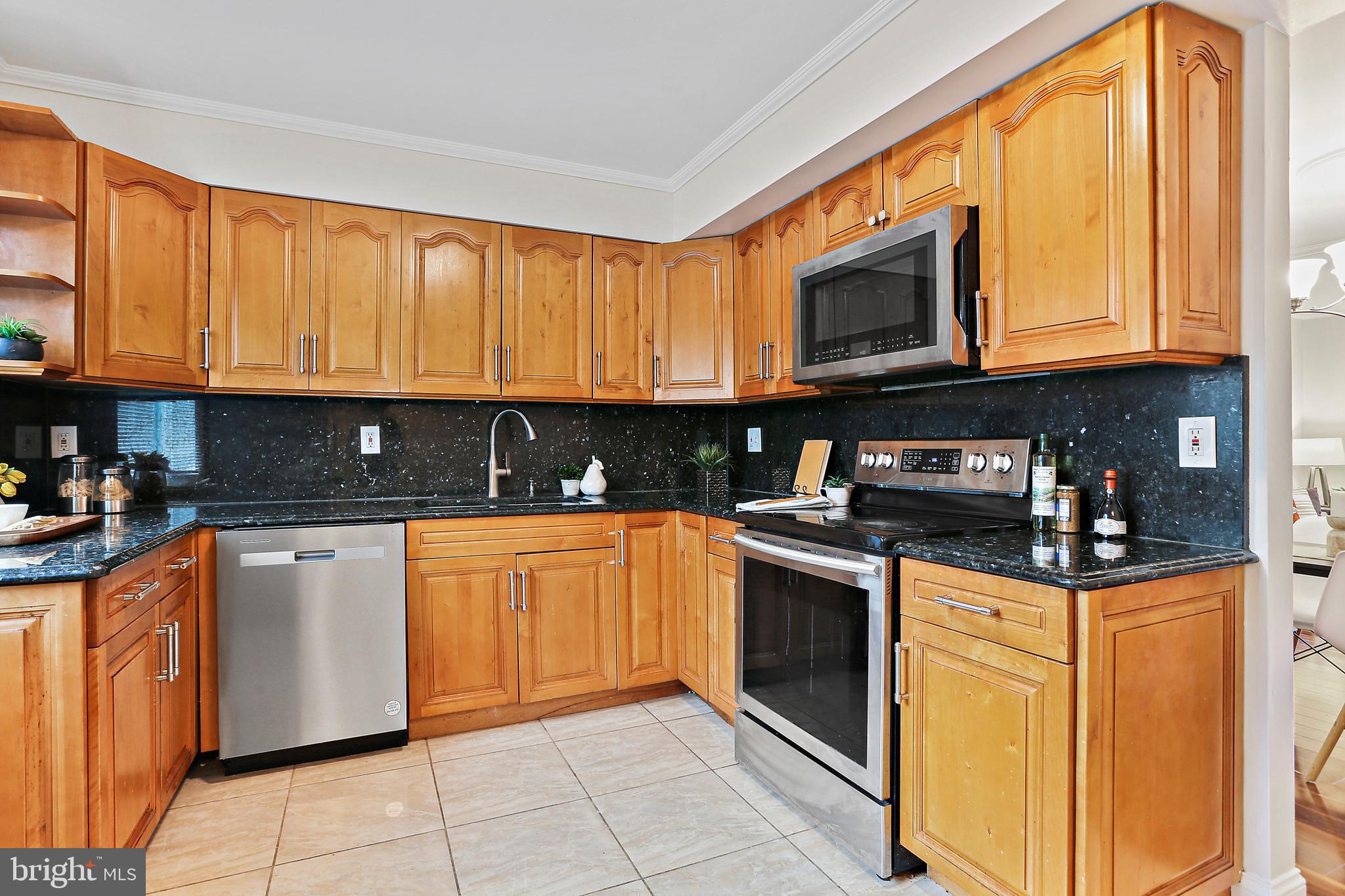 7124 LASTING LIGHT WAY