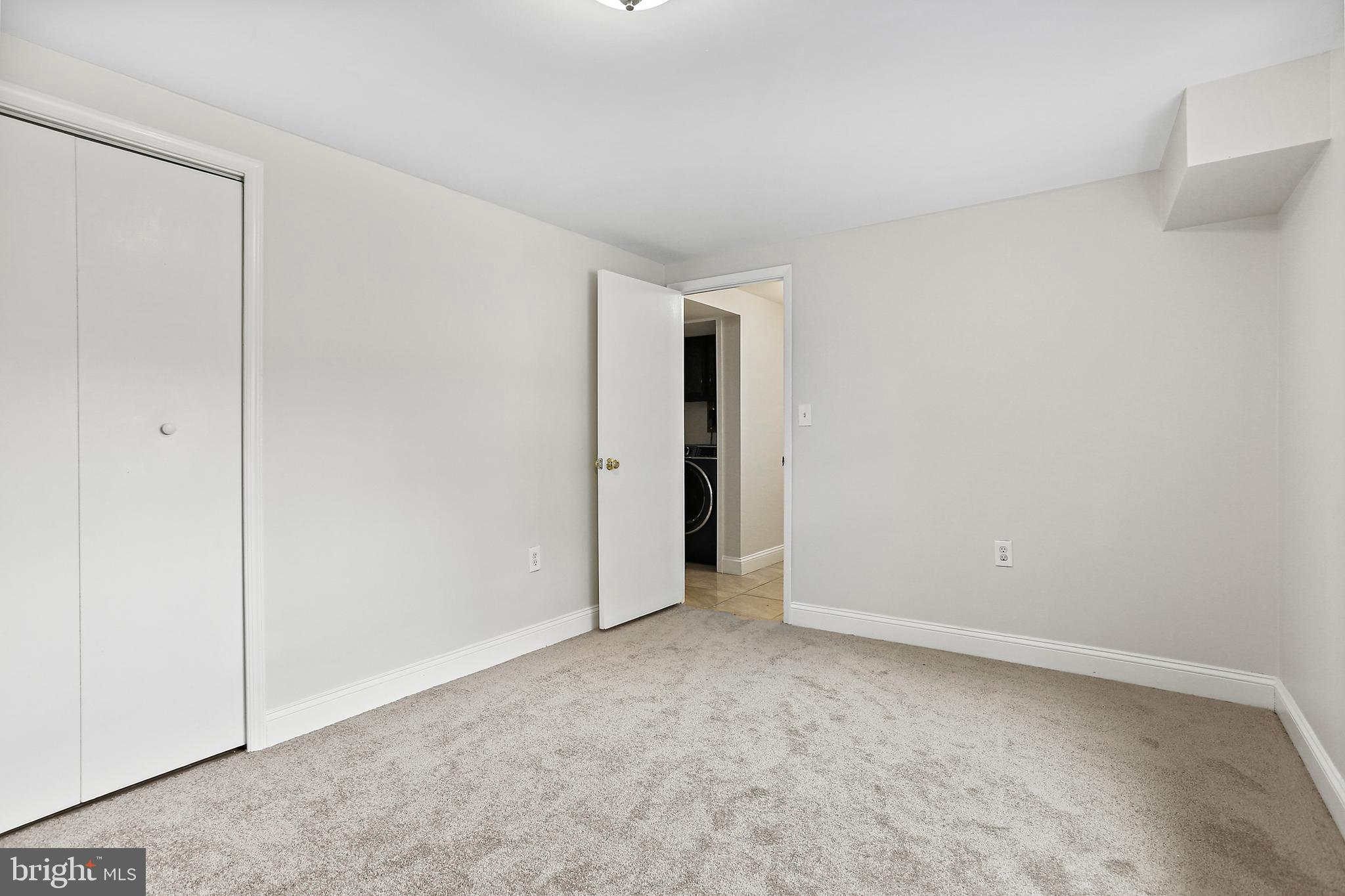 7124 LASTING LIGHT WAY