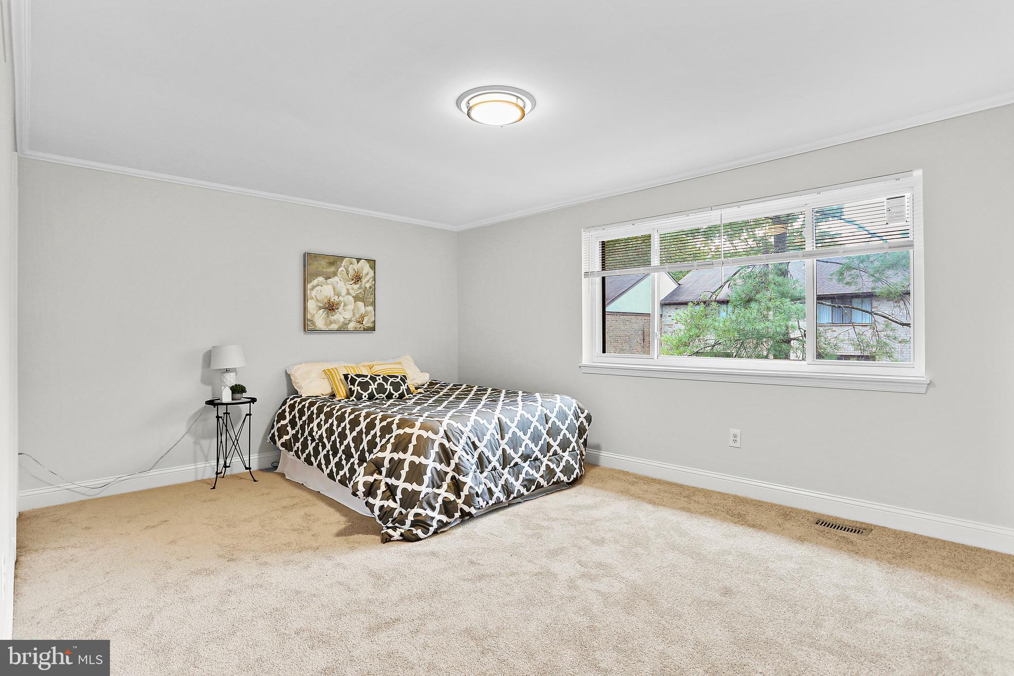 7124 LASTING LIGHT WAY