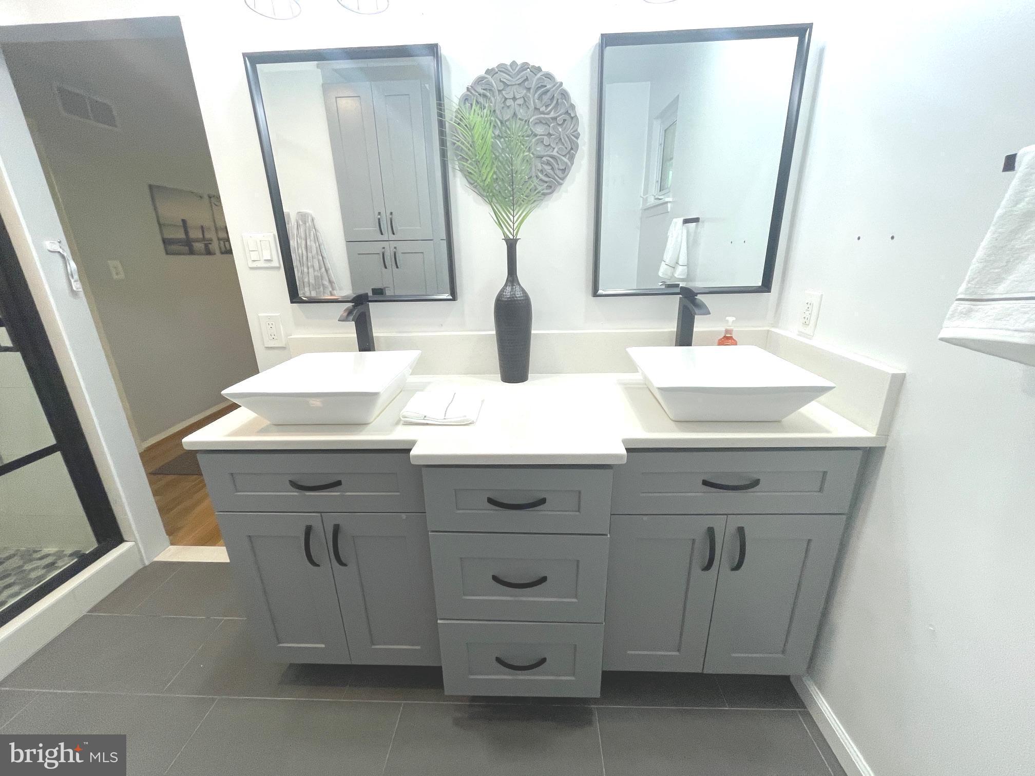 10421 GREEN MOUNTAIN CIRCLE