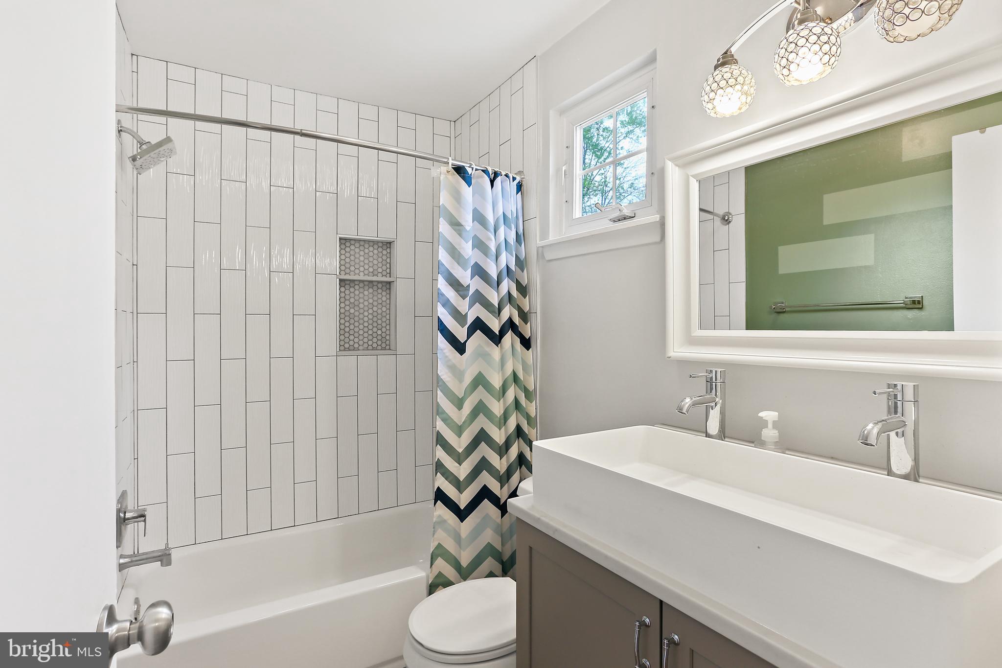 10421 GREEN MOUNTAIN CIRCLE