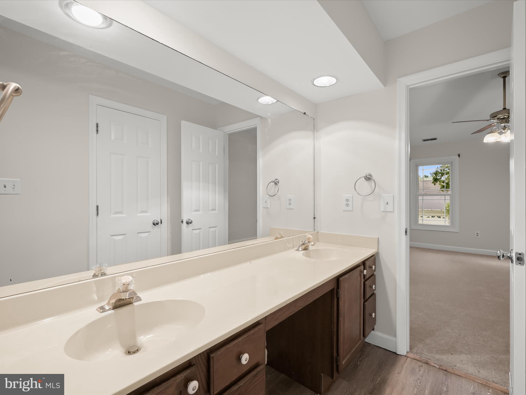 8713 HAYCARRIAGE COURT