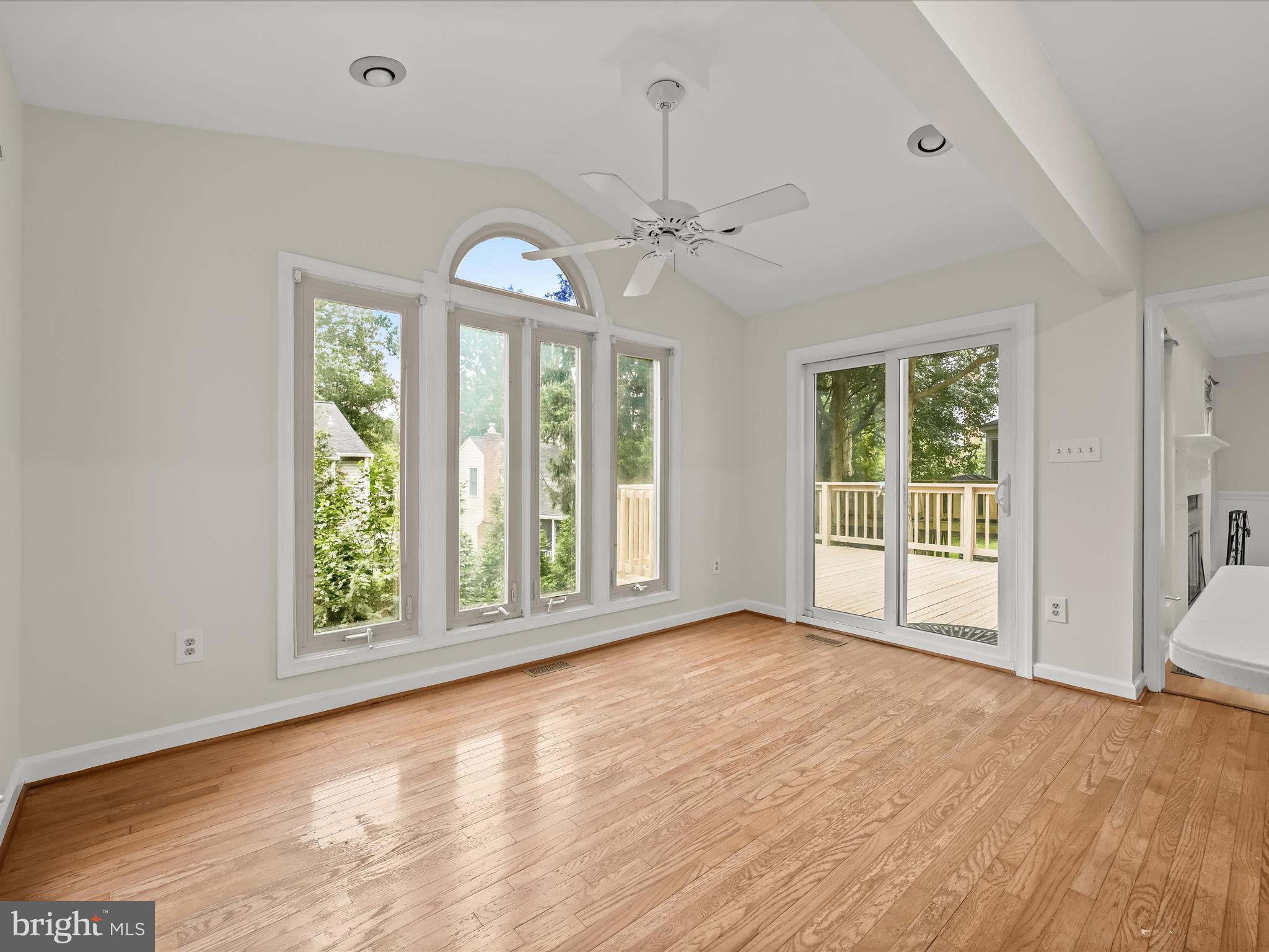 8713 HAYCARRIAGE COURT