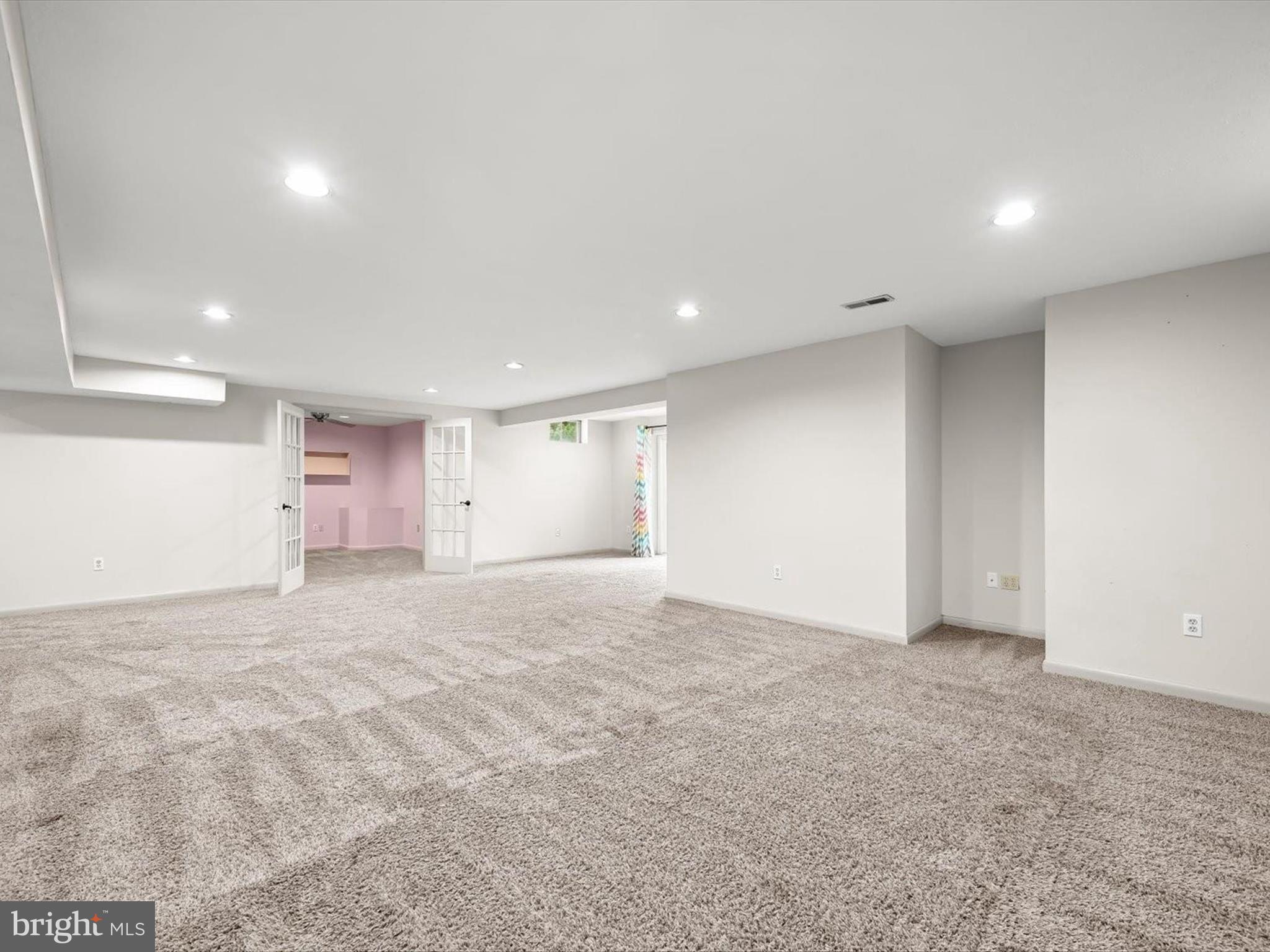 8713 HAYCARRIAGE COURT