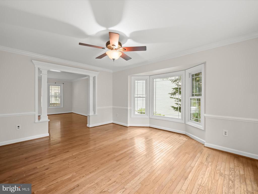 8713 HAYCARRIAGE COURT