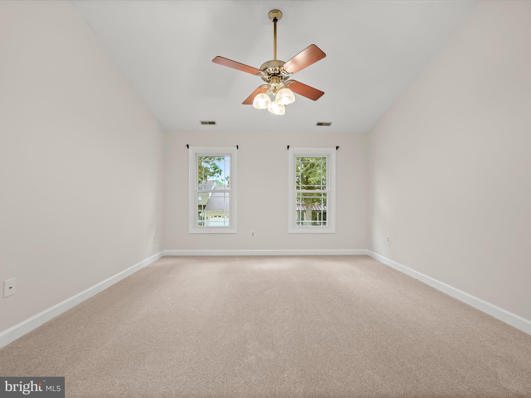 8713 HAYCARRIAGE COURT