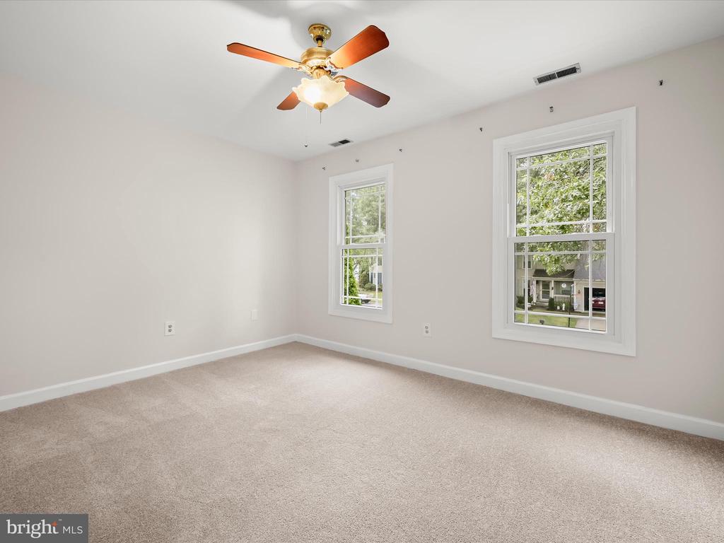 8713 HAYCARRIAGE COURT